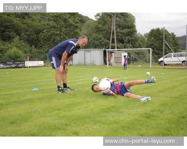 踢足球磨脚的真实体验与应对策略分享